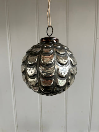 Large silver pleated glass tree decoration