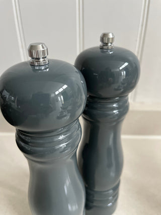 Salt and Pepper Mills